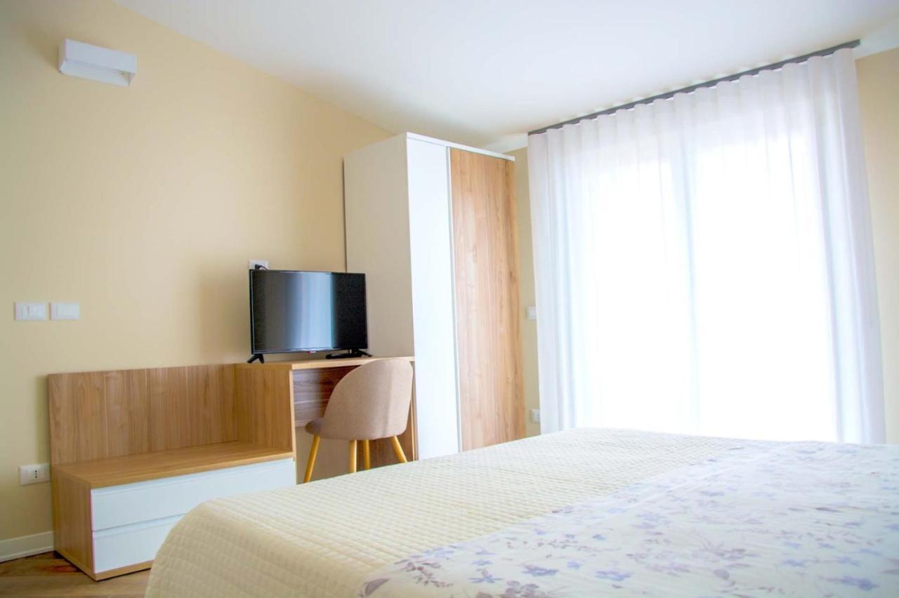 B&B Martina Mirabella Eclano エクステリア 写真